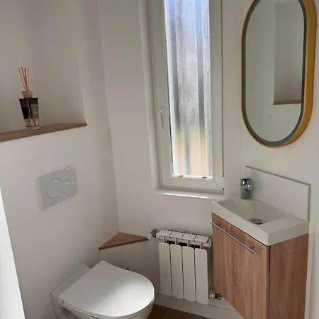 Les Embruns Apartment *